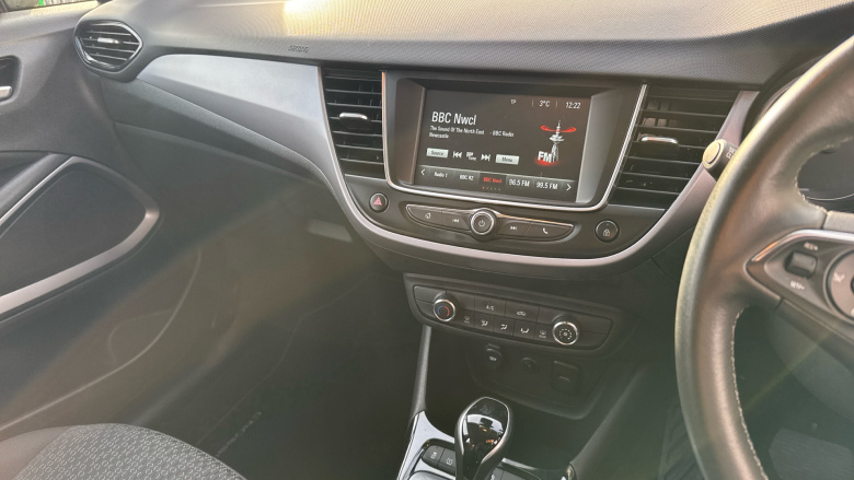 Vauxhall Crossland 1.2 Turbo [130] Design 5dr Auto Petrol Hatchback